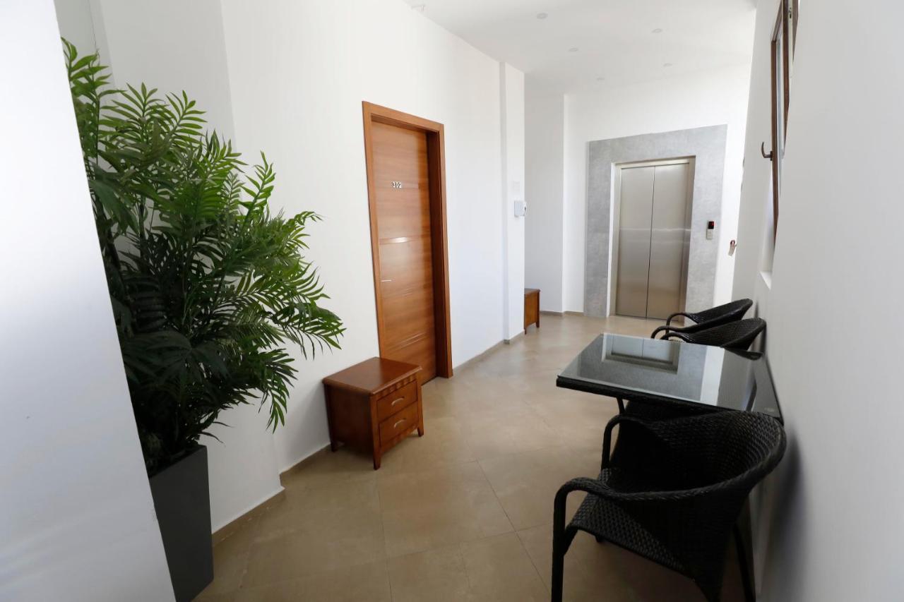 Hotel Homey Kobuleti ภายนอก รูปภาพ